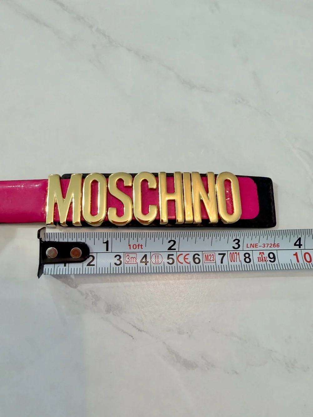 Moschino Fuchsia Pink Patent Leather Belt with Gold Logo Buckle Size 80 Small